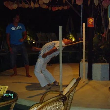 Palm - Adults Only 3* Cos