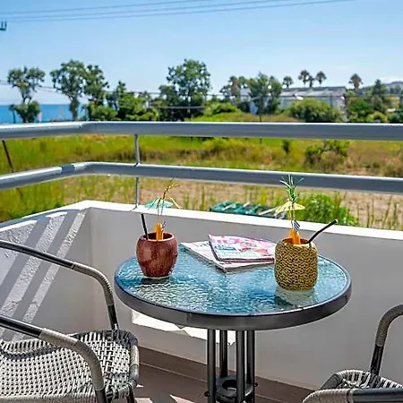 Palm - Adults Only Szálloda 3*